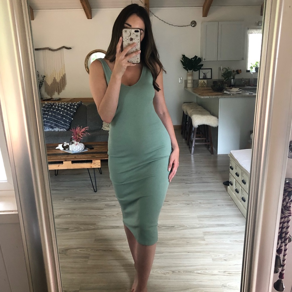 Green Ribbed Midi Dress